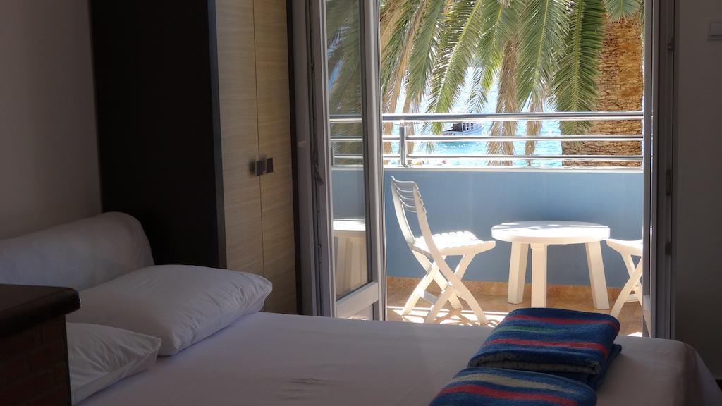 Apartments Odesa Χέρτσεγκ Νόβι Δωμάτιο φωτογραφία